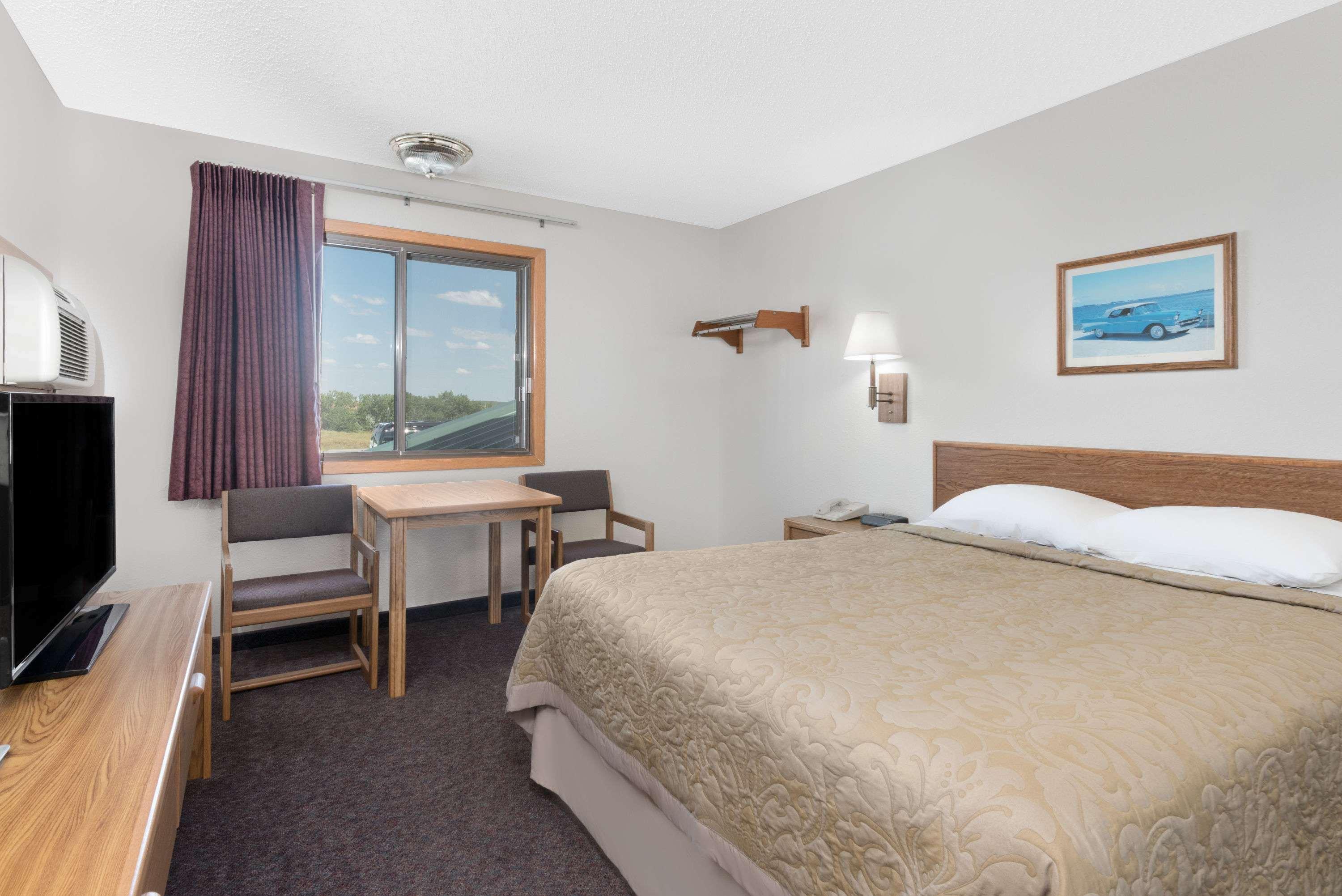 Super 8 By Wyndham Murdo Exterior photo